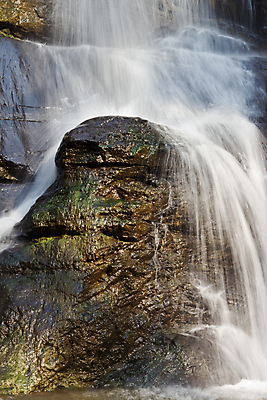 포토 JPG 해외이미지 여행 자연 사람없음 물 폭포 흐름 가을 흰색 신선 큼 수분 분무기 내추럴 해외포토 자연요소 계절 컬러 컨셉 크기 생태계 파일형식 이미지허브