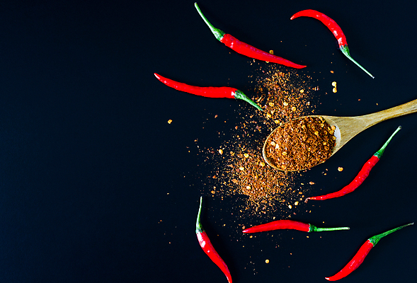 포토 JPG 해외이미지 음식 백그라운드 채소 재료 고추 파프리카 건강 요리 사람없음 빨간색 초록색 주방 흰색 신선 뜨거움 가루 먹기 향신료 유기농 매움 후추 내추럴 고립 해외포토 웰빙 컬러 모션 맛 향미료 파일형식 이미지허브