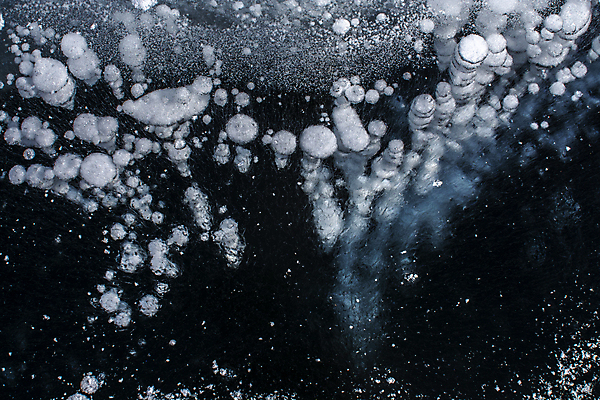 포토 JPG 해외이미지 계절 호수 백그라운드 겨울 패턴 자연 표면 추상 사람없음 파란색 냉동 얼음 거품 추위 흰색 투명 시원함 크리스탈 북극 순수 질감 빙하 서리 러시아 내추럴 시베리아 해외포토 자연요소 유럽 컬러 컨셉 무늬 광석 극지방 생태계 파일형식 이미지허브