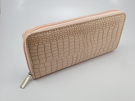 포토 JPG 해외이미지 여자 돈 표면 실내 육류 안전 사람없음 오픈 신용카드 거친 지갑 닫기 가죽 오브젝트 지퍼 편리함 해외포토 컨셉 식재료 모션 사람 내부 금융 재산 파일형식 이미지허브