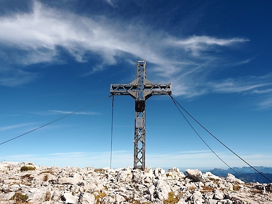 포토 JPG 해외이미지 접시 종교 밧줄 스포츠 십자가 자연 하늘 바람 휴가 풍경 사람없음 관광지 새벽 트래킹 바위 기도 영혼 정상 심볼 묘사 사인 알프스 첨탑 산봉우리 신앙심 오리엔테이션 절정 수평선 산맥 해외포토 자연요소 식기 유럽 줄 여행 레저 날씨 산 탑 돌_바위 생태계 봉우리 파일형식 이미지허브