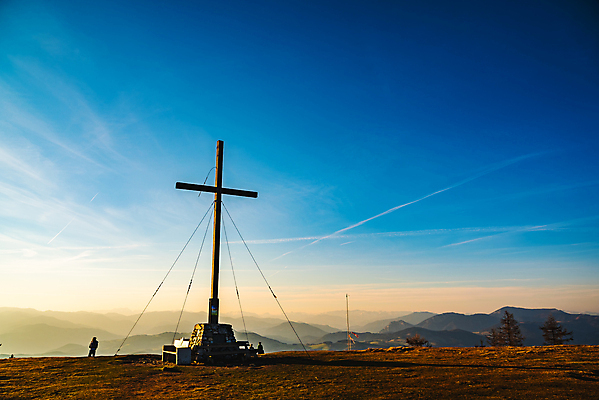 포토 JPG 해외이미지 나무 구름 계절 유럽 여행 백그라운드 십자가 자연 하늘 아침 휴가 산 풍경 사람없음 야외 여름 파란색 햇빛 태양 환경 계곡 일몰 봄 새벽 하이킹 안개 농촌 도시 점 언덕 산봉우리 절정 산맥 해외포토 주간 자연요소 식물 나라 컬러 레저 날씨 노을 시골 생태계 봉우리 파일형식 이미지허브