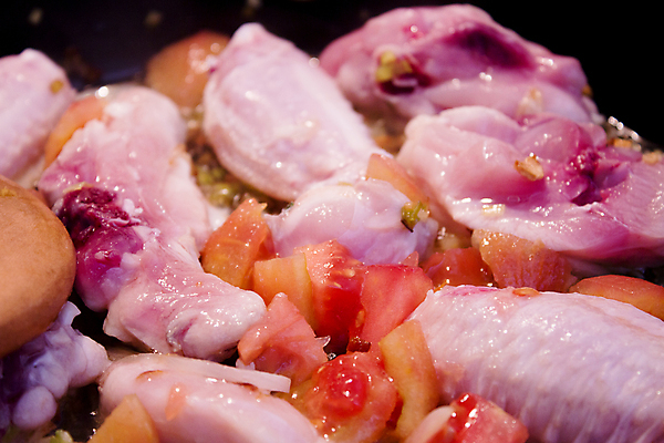 포토 JPG 해외이미지 전통 접시 음식 채소 밥 건강 육류 요리 사람없음 물 주방 식당 식사 저녁식사 치킨 튀김 신선 뜨거움 스페인 맛 준비 완두콩 히스패닉 점심식사 스페인어 진짜 핸드메이드 해외포토 자연요소 식기 유럽 컨셉 식재료 콩 상점 닭고기요리 파일형식 이미지허브