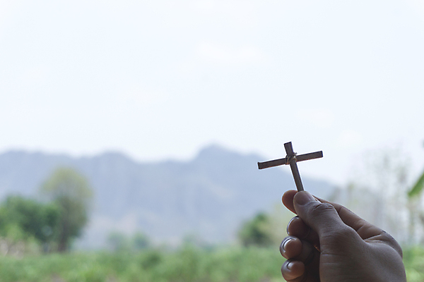 포토 JPG 해외이미지 손 실루엣 기독교 종교 지구 여행 백그라운드 컨셉 십자가 가방 자연 하늘 부활절 산 비행기 사람 풍경 사람없음 야외 목재 초록색 여름 빛 세계 햇빛 일출 믿음 성경 희망 자유 기도 죽음 잡기 예수 작음 심볼 신성 팔 숭배 신앙심 해외포토 나무 잡화 계절 기념일 감정 컬러 재료 종교용품 항공교통 모션 대중교통 촬영기법 신체부위 태양 노을 신_종교 크기 생태계 파일형식 이미지허브