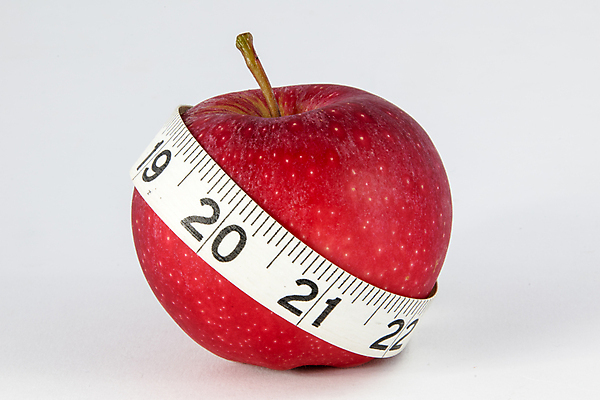 포토 JPG 해외이미지 음식 백그라운드 컨셉 다이어트 과일 건강 사람없음 빨간색 노란색 축제 흰색 신선 사과 측정 테이프 내추럴 고립 해외포토 컬러 문구용품 파일형식 이미지허브