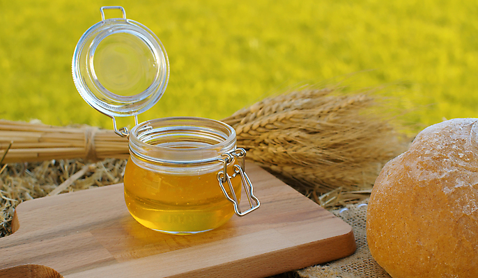 포토 JPG 해외이미지 전통 라이프스타일 음식 빵 자연 탁자 건조 건강 씨앗 사람없음 야외 목재 치료 마을 식사 빵집 흰색 시골 신선 황금 닫기 달콤 맛 볏짚 시리얼 밀 굽기 유기농 날것 귀 꿀 덩어리 내추럴 숙성 작살 정물화 채식주의자 핸드메이드 호밀 해외포토 나무 식물 웰빙 컬러 가구 컨셉 재료 의학 모션 곡류 생활 신체부위 상점 짚 구이 그림 생태계 채식 파일형식 이미지허브