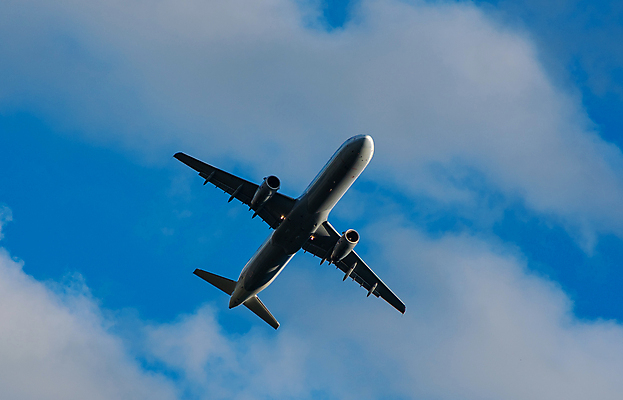 포토 JPG 해외이미지 구름 실루엣 여행 백그라운드 비즈니스 교통시설 하늘 휴가 비행기 사람없음 파란색 태양 일출 일몰 공항 도착 항공 속도 출발 제트기 승객 이륙 엔진 대패 착륙 해외포토 자연요소 컬러 교통 컨셉 항공교통 대중교통 촬영기법 노을 시설 파일형식 이미지허브