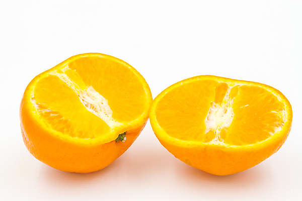 포토 JPG 해외이미지 음식 조각 잎 농업 다이어트 오렌지 과일 귤 건강 사람없음 흰색 신선 유기농 식용 해외포토 식물 웰빙 산업 컬러 파일형식 이미지허브