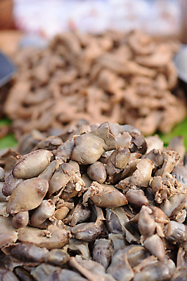 포토 JPG 해외이미지 동물 전통 문화 야생동물 음식 백그라운드 재료 태국 건강 육류 요리 동양인 사람없음 세일 주방 식사 치킨 하트 시장 맛 자르기 먹기 준비 흙더미 내추럴 삶기 스타일 해외포토 모양 아시아 컨셉 식재료 모션 인종 흙 닭고기요리 파일형식 더미 이미지허브