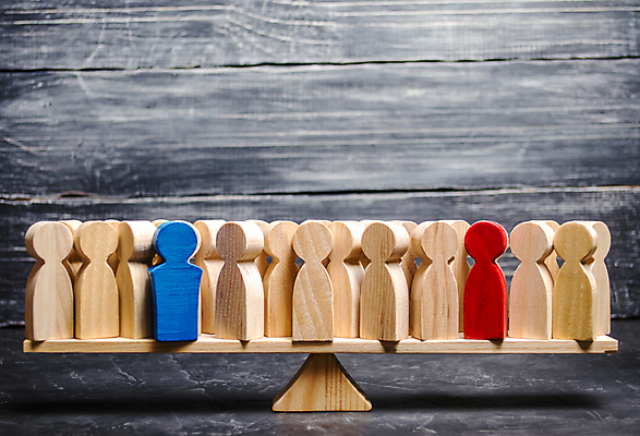 포토 JPG 해외이미지 실내 저울 사람없음 말_게임 군중 저울질 나무배경 해외포토 백그라운드 사람 내부 게임 파일형식 이미지허브