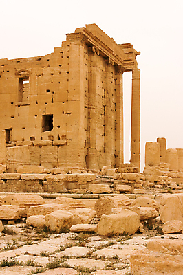 포토 JPG 해외이미지 문화 사람없음 태양 여행객 일몰 도시 성 무역 폐허 전쟁 기념물 그리스인 고고학 로마인 시리아 오아시스 제국 해외포토 자연요소 서양인 건축물 교육 산업 중동 사람 인종 노을 파일형식 이미지허브