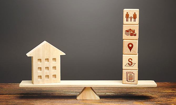 포토 JPG 해외이미지 비즈니스 가족 주택 사람모양 사람없음 여러개 균형 위치 시소 자금 집모양 인프라 나무블록 해외포토 모양 다수 돈 관계 건물 목재 금융 블록 놀이기구 파일형식 이미지허브