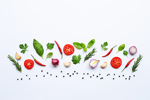 포토 JPG 해외이미지 백그라운드 채소 식재료 방울토마토 고추 실내 마늘 사람없음 신선 흰배경 후추 바질 로즈메리 적양파 해외포토 토마토 양파 내부 흰색 허브 향신료 파일형식 이미지허브