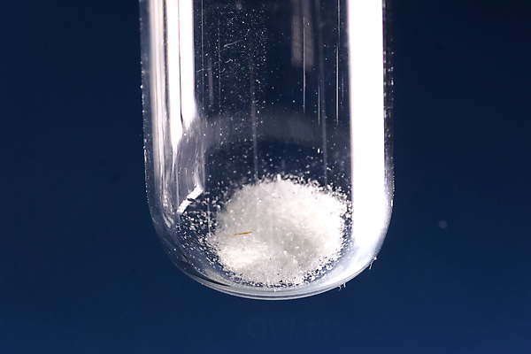 포토 JPG 해외이미지 접시 손 산업 과학 장갑 교실 유리 조명 실험 사람없음 물 라벨 목욕 장비 뚜껑 기구 뜨거움 액체 실험실 생명공학 플라스크 분석 시험관 생물학 비커 탱크 미생물 튜브 발견 끓이기 반응 보유 보일러 신맛 실린더 텅스텐 화학물질 해외포토 자연요소 식기 잡화 교육 컨셉 의학 학교 모션 재질 생물 프레임 실험기구 신체부위 청결 원소 화학 맛 파일형식 이미지허브