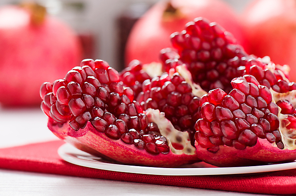 포토 JPG 해외이미지 식물 라이프스타일 접시 열매 음식 농업 다이어트 과일 재료 부분 자연 디저트 건강 사람없음 주스 가을 신선 오픈 그룹 낟알 자르기 먹기 유기농 결 동쪽 내추럴 가넷 깨짐 이국적 작살 해외포토 식기 웰빙 계절 산업 음료 컨셉 무늬 모션 생활 보석 방향 생태계 파일형식 이미지허브