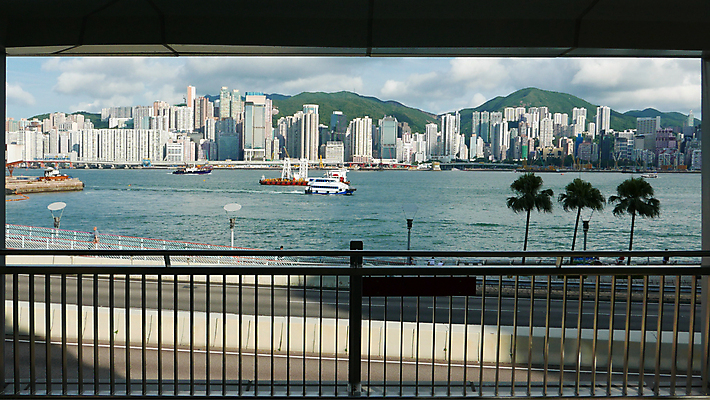 포토 JPG 해외이미지 길 실내 그림자 사람 사람없음 건물 맑음 산책 도시 시티라이프 타운 홍콩 해외포토 라이프스타일 건축물 날씨 휴식 내부 중국 파일형식 이미지허브