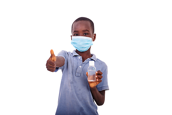 포토 JPG 해외이미지 응시 얼굴 어린이 건강 손잡이 선물 가면 한명 서기 안전 건강관리 손잡기 간호사 엄지손가락 표현 최고 액체 바이러스 보호 질병 만족 쇼 팔 소독 위생관리 전염병 해외포토 1 시선 감정 컨셉 손가락 의학 모션 관리 사람 신체부위 의료진 파일형식 이미지허브