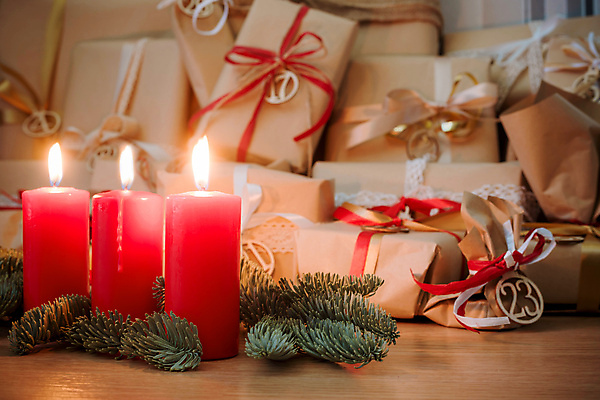 포토 JPG 해외이미지 나무 전통 디자인 종이 백그라운드 컨셉 크리스마스 겨울 휴가 새해 바닥 3 선물 사람없음 장식 빨간색 세트 숫자 라벨 놀람 방 달력 나뭇가지 축하 인사 시간 신용카드 큼 12월 심볼 에코 전나무 흙더미 DIY 연소 카운트다운 핸드메이드 화상 스타일 많음 해외포토 식물 문자 계절 기념일 감정 컬러 프레임 표정 취미 금융 환경 흙 예절 날짜 상처 크기 파일형식 더미 이미지허브