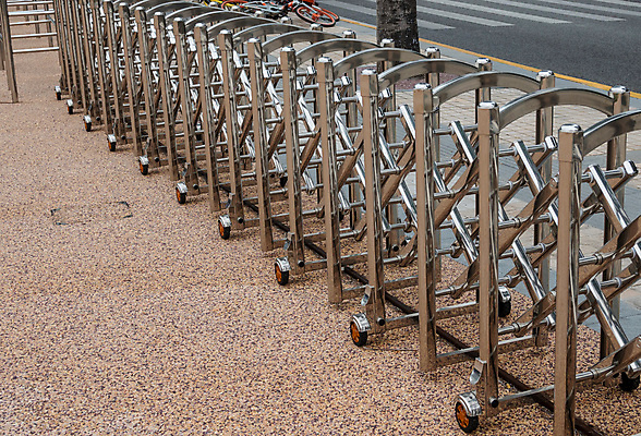 포토 JPG 해외이미지 디자인 산업 백그라운드 패턴 거리 이벤트 사람없음 울타리 금속 중국 회색 바 보안 골절 접기 제어 해외포토 아시아 컬러 무늬 의학 모션 재질 안전 담장 파일형식 이미지허브