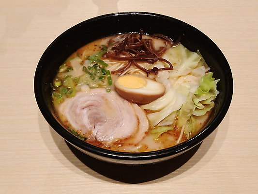 포토 JPG 해외이미지 아시아 음식 조각 채소 서브 돼지고기 사람없음 갈색 식당 계란 일본 검은색 식사 면 뜨거움 사발 맛 수프 먹기 메뉴 양배추 해외포토 나라 컬러 컨셉 모션 육류 상점 알 사기그릇 파일형식 이미지허브