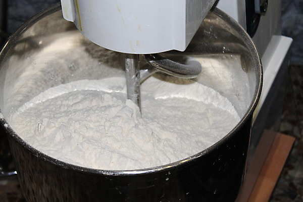 포토 JPG 해외이미지 공장 실내 사람없음 밀가루 제빵기구 반죽기 섞기 해외포토 공업 주방용품 내부 가루 파일형식 이미지허브