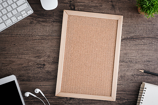 포토 JPG 해외이미지 나무 교육 종이 이어폰 백그라운드 비즈니스 탁자 노동자 프레임 직장 사람없음 목재 책 초록색 노트북 빛 스마트폰 컴퓨터 사무실 알약 연필 갈색 노란색 우주 검은색 헤드폰 공책 침묵 공백 흰색 키보드 업무 메시지 플랫 정상 쥐 디자이너 종업원 책상 오브젝트 머리위 위치 지원 해외포토 식물 직업 컬러 음향기기 가구 회사 재료 문구용품 학용품 전자제품 핸드폰 스마트기기 필기구 약 소리 작업 설치류 파일형식 이미지허브