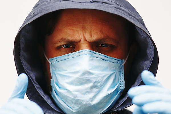 포토 JPG 해외이미지 얼굴 장갑 백그라운드 건강 한명 사람 동양인 파란색 글로벌 어둠 흰색 바이러스 보호 질병 위험 예방 감염 고립 전염병 증상 해외포토 1 잡화 컬러 컨셉 의학 인종 신체부위 파일형식 이미지허브