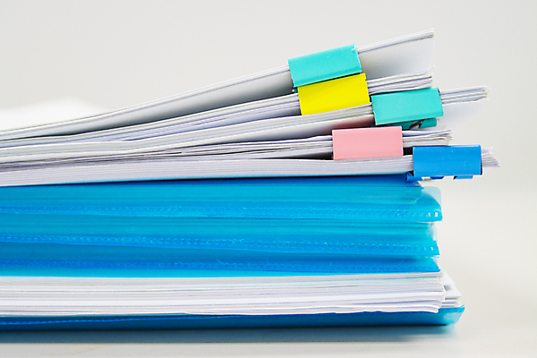 포토 JPG 해외이미지 직업 종이 컨셉 비즈니스 쟁반 이벤트 사람없음 사무실 쌓기 자료 정보 흰색 업무 그룹 신문 캐비닛 계약 보고서 준비 문서 파일 폴더 법 정리 수납 경영 데이터베이스 자동화 표준 해외포토 컬러 모션 간행물 작업 뉴스 사물함 파일형식 이미지허브