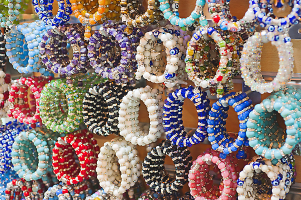 포토 JPG 해외이미지 분홍색 여행 백그라운드 패턴 팔찌 이스탄불 사람없음 빨간색 파란색 쇼핑 갈색 노란색 쌓기 상점 검은색 흰색 시장 선택 질감 소매 칠면조 해외포토 컬러 컨셉 무늬 장신구 모션 조류 파일형식 튀르키예 이미지허브