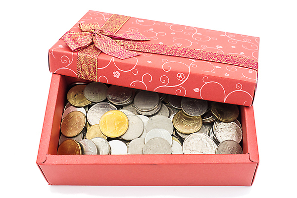 포토 JPG 해외이미지 리본 백그라운드 컨셉 돈 비즈니스 태국 성공 선물 사람없음 빨간색 금융 상자 쌓기 동전 흰색 축하 우승 오픈 절약 생일 재산 황금 고급 주식 심볼 투자 상업 계좌 수입 자금 비용 해외포토 기념일 아시아 컬러 모션 경제 최고 파일형식 이미지허브