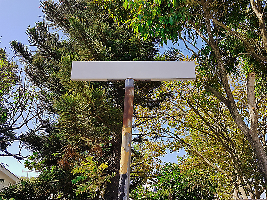 포토 JPG 해외이미지 아이콘 도로 여행 백그라운드 교통시설 아프리카 화살 거리 아이디어 광고판 사람없음 우주 금속 공백 정보 흰색 기록 도시 표지판 도심 망토 편지 방향 심볼 사인 질감 도로표지판 파란배경 공지사항 타운 일반 남쪽 고립 남아프리카 방법 케이프타운 해외포토 나라 길 컬러 교통 컨셉 재질 알림판 파란색 시설 판 남아프리카공화국 파일형식 이미지허브