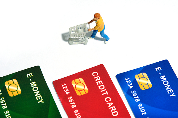 포토 JPG 해외이미지 여자 남자 이동 컨셉 돈 비즈니스 통신 모바일 사람 사람없음 금융 스마트폰 핸드폰 쇼핑 상점 디지털 미니어처 피규어 신용카드 구매 무선전화기 고객 스마트 서비스 상업 전자 시스템 소매 온라인 슈퍼마켓 전자상거래 고립 체크아웃 해외포토 경제 전자제품 스마트기기 모형 재산 전화기 파일형식 이미지허브