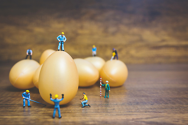 포토 JPG 해외이미지 디자인 행복 음식 백그라운드 컨셉 휴가 노동자 부활절 아이디어 사람 이벤트 사람없음 목재 장식 장난감 계란 미니어처 축하 업무 그룹 작음 심볼 오브젝트 그림 미니멀 해외포토 나무 직업 기념일 감정 재료 모형 알 작업 크기 파일형식 이미지허브