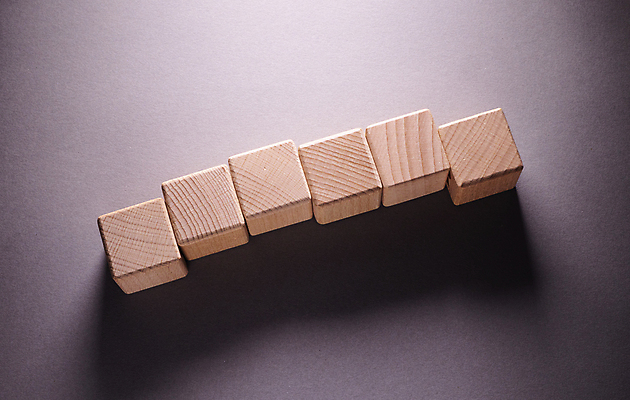 포토 JPG 해외이미지 모양 디자인 교육 어린이 백그라운드 컨셉 비즈니스 건축양식 놀이 추상 벽돌 아이디어 창조 사람없음 목재 상자 장난감 갈색 노란색 쌓기 탑 블록 유치원 기쁨 게임 흰색 놀이터 큐브 오브젝트 정사각형 만들기 심플 진행 개발 고립 해외포토 도형 나무 건축물 건축 감정 컬러 무늬 재료 모션 사람 파일형식 이미지허브