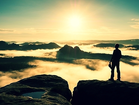 포토 JPG 해외이미지 주간 전신 남자 실루엣 하늘 한명 서기 풍경 성인 야외 태양 일출 성인남자한명만 해외포토 자연요소 1 모션 촬영기법 사람 노을 남자한명만 성인남자만 파일형식 이미지허브