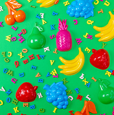 포토 JPG 해외이미지 알파벳 놀이 딸기 포도 바나나 사람없음 세트 컬러풀 장난감 체리 파인애플 해외일러스트 해외포토 영어 컬러 과일 열대과일 파일형식 이미지허브