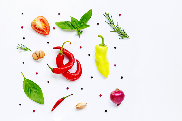 포토 JPG 해외이미지 백그라운드 토마토 채소 식재료 고추 단면 실내 마늘 사람없음 신선 흰배경 바질 로즈메리 적양파 해외포토 양파 내부 흰색 허브 파일형식 이미지허브