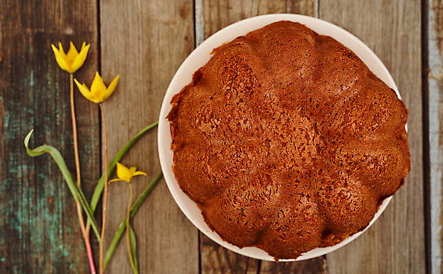 포토 JPG 해외이미지 접시 포크 재료 추상 건강 사람없음 케이크 초콜릿 여러개 견과류 씻기 상품 묘사 오브젝트 보리 위치 아몬드 모음 스펀지 건포도 구성 부스러기 카카오 해외포토 식기 다수 무늬 포도 디저트 곡류 한글 청결 건과일 파일형식 이미지허브