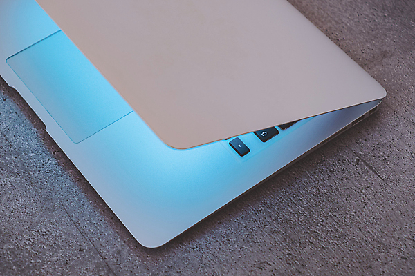 포토 JPG 해외이미지 모양 백그라운드 컨셉 비즈니스 통신 사람없음 노트북 사무실 쪽지 공책 어둠 공백 정보 업무 오픈 비밀 오브젝트 타입 사생활 카피스페이스 부족함 해외포토 문구용품 전자제품 작업 파일형식 이미지허브