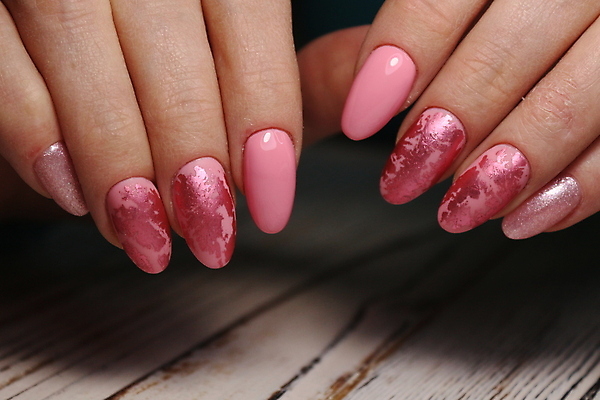 포토 JPG 해외이미지 손 디자인 여자 꽃 미술 사람없음 장식 파란색 유행 상점 스파 흰색 못 화려 손톱관리 손톱 광택 프랑스어 아크릴 스타일 해외포토 식물 문자 컬러 컨셉 재질 문화예술 사람 신체부위 공구 네일아트 파일형식 이미지허브