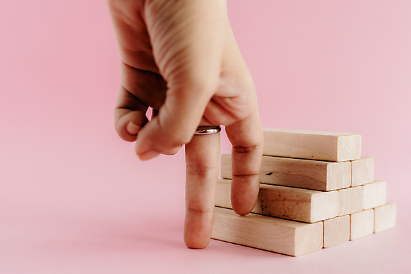 포토 JPG 해외이미지 직업 손 교육 비즈니스 사다리 손가락 모션 놀이 성공 사람 사람없음 목재 장난감 쌓기 걷기 계단 도전 성장 업무 자신감 목표 계획 위험 대표 기회 문제 단계 진행 개발 경영 골 방법 업그레이드 지원 패기 해외포토 나무 감정 컨셉 재료 신체부위 도구 작업 파일형식 이미지허브