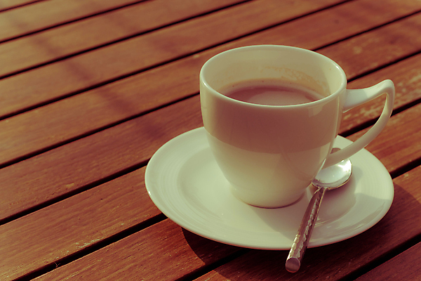 포토 JPG 해외이미지 커피 음료 음식 여행 백그라운드 자연 유리 탁자 하늘 아침 휴가 휴식 미술 풍경 사람없음 야외 목재 장식 컵 물 햇빛 갈색 우주 일출 식당 검은색 어둠 일몰 새벽 카페 머그컵 수확 흰색 신선 뜨거움 닫기 아침식사 오브젝트 질감 에스프레소 블러 카페인 해외포토 주간 자연요소 나무 식기 컬러 가구 컨셉 농업 재료 모션 재질 문화예술 태양 노을 상점 식사 생태계 파일형식 이미지허브