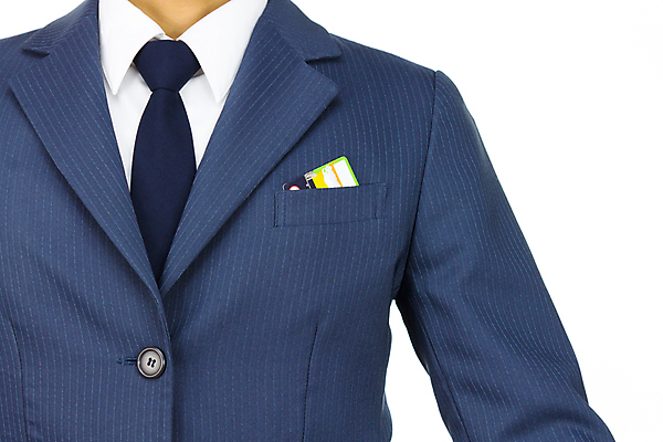 포토 JPG 해외이미지 남자 컨셉 돈 아이디어 한명 사람 20대 성인 사람없음 30대 금융 쇼핑 비즈니스맨 신용카드 구매 무역 흰배경 상업 신분 전자 ATM 고립 백금 비자 인출 해외포토 1 산업 백그라운드 비즈니스 청년 장년 경제 흰색 직장인 재산 파일형식 이미지허브