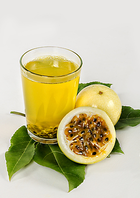 포토 JPG 해외이미지 음식 조각 백그라운드 잎 다이어트 과일 디저트 건강 씨앗 사람없음 빨간색 초록색 노란색 주스 흰색 신선 오픈 달콤 맛 떨어짐 자르기 묘사 오브젝트 싱글 유기농 열정 브라질 남쪽 내추럴 고립 숙성 이국적 해외포토 식물 웰빙 감정 음료 컬러 컨셉 모션 남아메리카 방향 파일형식 이미지허브