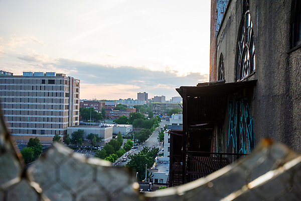 포토 JPG 해외이미지 산업 컨셉 창문 공장 바닥 실내 그림자 사람없음 내부 도시풍경 문 페인트 손상 방 수확 도시 거친 복도 모서리 고독 그래피티 위험 무서움 아스팔트 창고 질감 과거 찢어짐 스카이라인 리빙 파산 그런지 콘크리트 오싹 해외포토 감정 도로 농업 공업 모션 풍경 금융 낙서 그림 파일형식 이미지허브