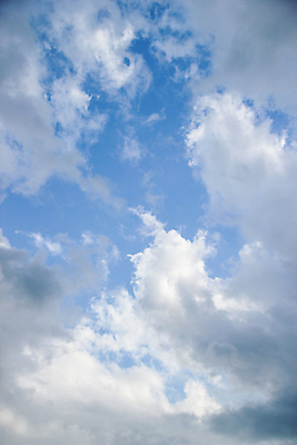 포토 JPG 해외이미지 구름 백그라운드 패턴 자연 하늘 바람 날씨 추상 풍경 사람없음 야외 여름 파란색 빛 햇빛 태양 우주 환경 맑음 침묵 봄 자유 흰색 오픈 분위기 장면 천국 솜털 스카이라인 흐림 내추럴 오존 해외포토 자연요소 계절 컬러 컨셉 무늬 소리 생태계 파일형식 이미지허브