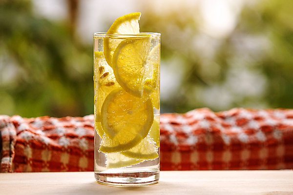 포토 JPG 해외이미지 전통 음료 음식 조각 백그라운드 다이어트 오렌지 과일 유리 탁자 귤 주택 건강 종류 사람없음 초록색 물 환경 정원 얼음 주스 봄 머그컵 추위 수확 흰색 시골 신선 칵테일 설탕 자르기 레몬 레모네이드 가득함 라임 냉각기 석공 소다 스무디 핸드메이드 디톡스 해외포토 자연요소 계절 컬러 가구 농업 모션 재질 주류 건물 컵 에이드 파일형식 이미지허브