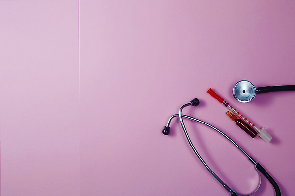 포토 JPG 해외이미지 직업 손 백그라운드 의료기기 병원 주사기 가면 사람없음 옆모습 치료 건강관리 의사 실험실 바이러스 보호 처방 주사약 테라피 조제 예방주사 해외포토 뷰포인트 컨셉 의학 건강 실험 관리 신체부위 뷰티 약 의료진 예방 만들기 파일형식 이미지허브