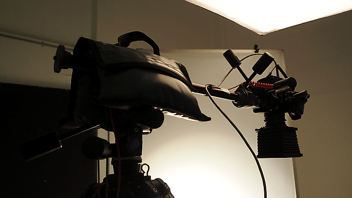 포토 JPG 해외이미지 사람없음 빛 카메라 사진촬영 장비 각도 삼각대 촬영장비 해외포토 전자제품 촬영 도구 파일형식 이미지허브