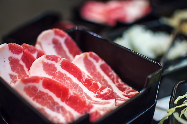 포토 JPG 해외이미지 전통 접시 음식 조각 재료 탁자 불 부활절 건강 육류 돼지고기 요리 사람없음 빨간색 파티 식당 일본 식사 저녁식사 소고기 신선 맛 그릴 상품 미끄럼틀 바비큐 자르기 굽기 유기농 날것 슬라이스 내추럴 단백질 뷔페 해외포토 자연요소 식기 웰빙 기념일 아시아 컬러 가구 컨셉 식재료 모션 주방용품 이벤트 상점 놀이기구 구이 영양소 파일형식 이미지허브